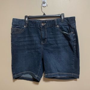 Maurices Shorts Size 20